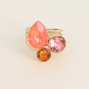 Bague belinda doré ornée de cristaux de Swarovski